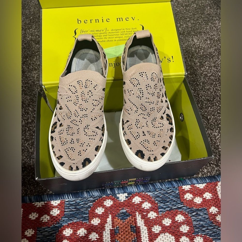 Bernie Mev Cream and Black Slip-On Sneakers with Perforated Design